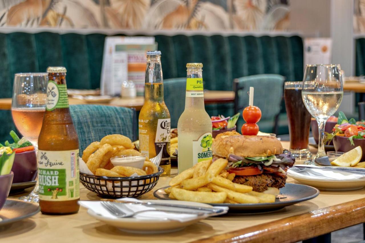 Gawler Arms Hotel Bagian luar foto